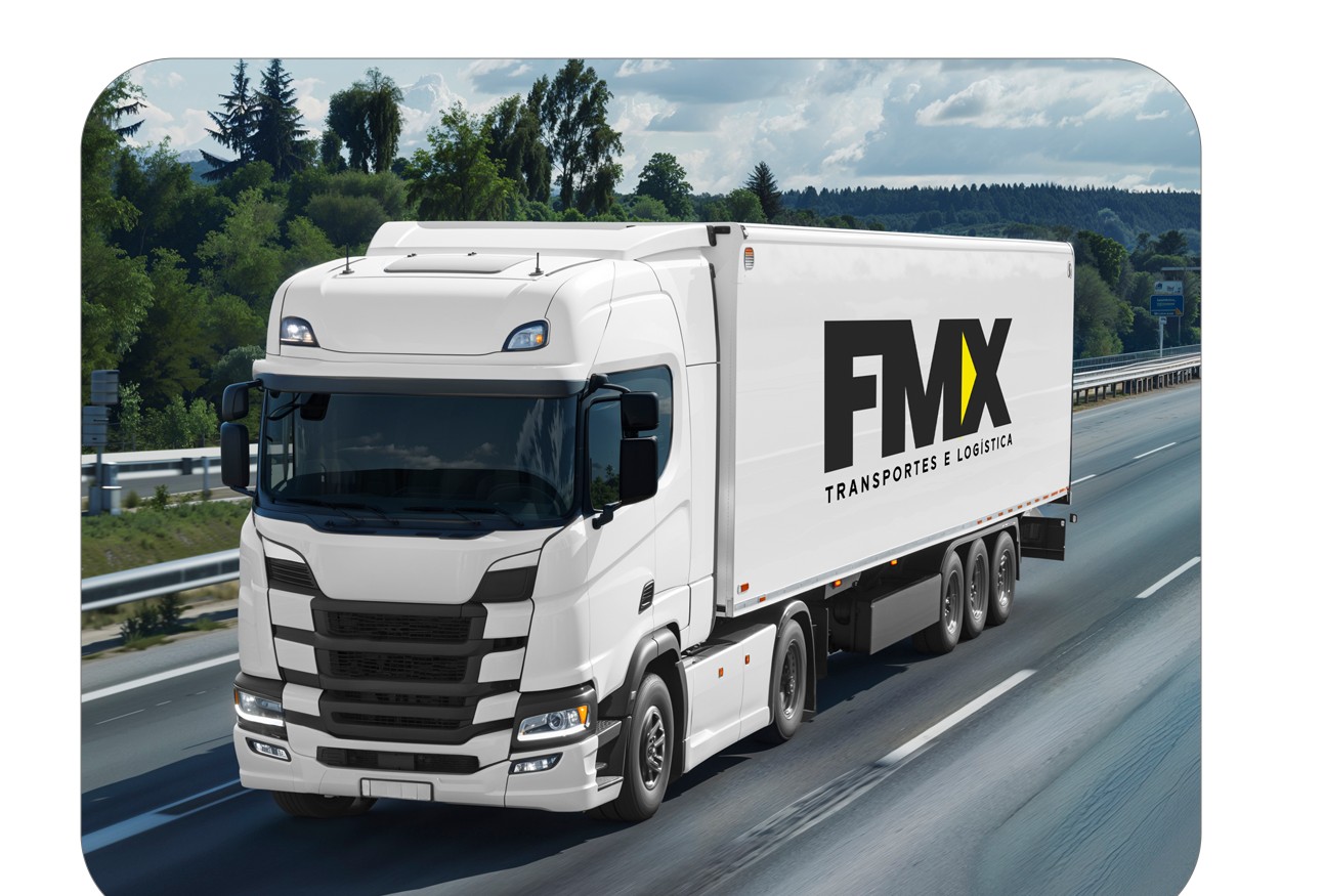 Caminhão FMX na estrada